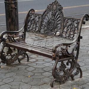 kursi-trotoar kursi trotoar